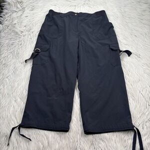 Zenergy by Chico's Women's M (1) Black Cropped Capri Cargo Pants